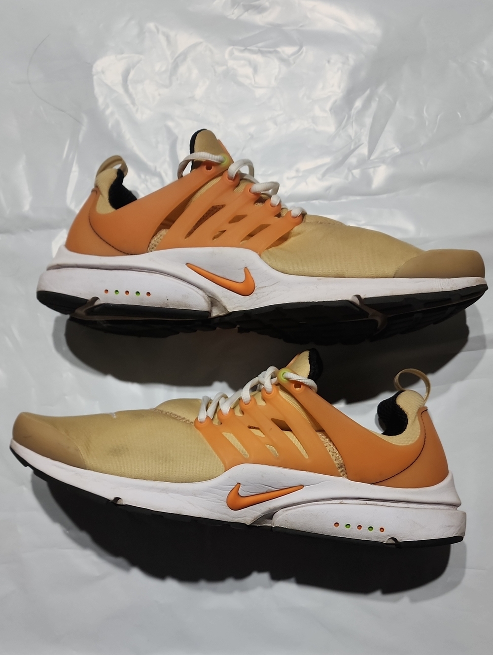 Nike Air Presto 'Sesame Bright Mandarin' Size 13